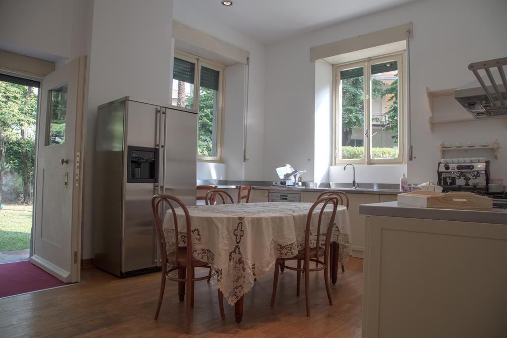 Villa Del Cigno Lecco Buitenkant foto