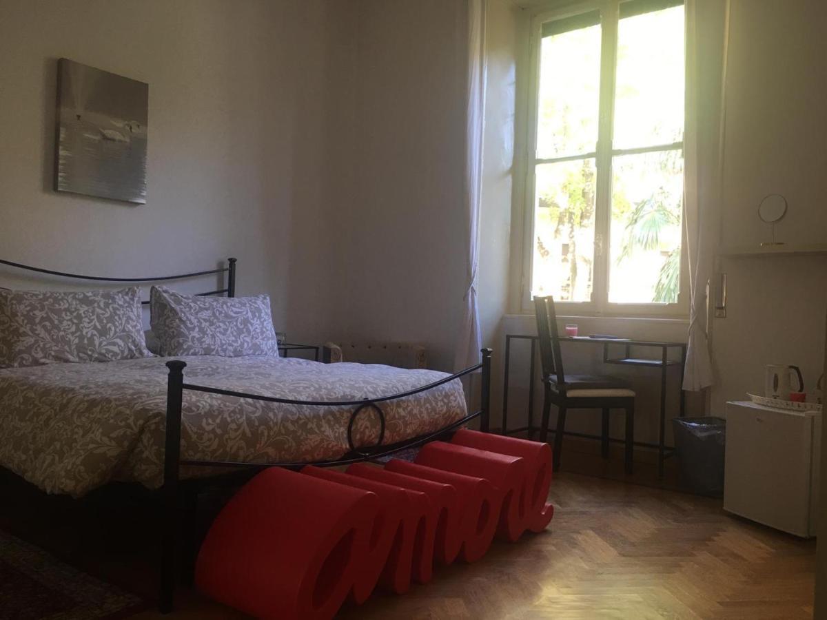 Villa Del Cigno Lecco Buitenkant foto